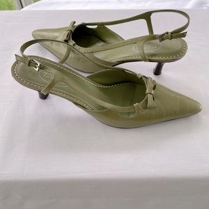 TALBOTS “Sara” Slingback. Size 8